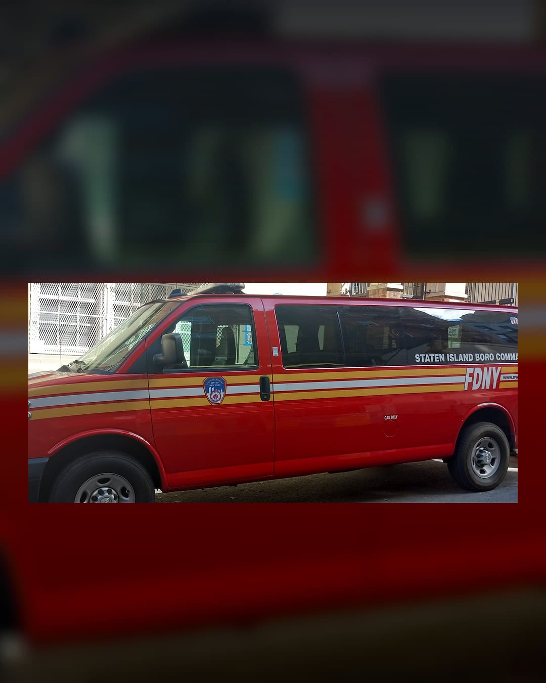 FDNY Staten Island borough command van