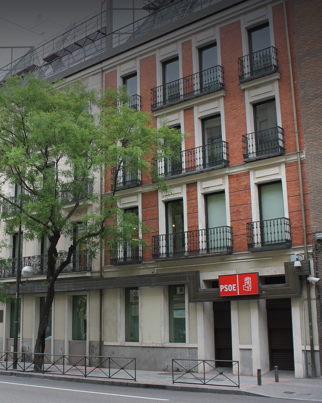 Spanish Police Search Socialist Party Headquarters in Madrid